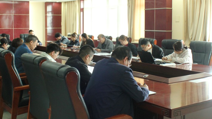 甘肅建投裝備公司召開安全生產(chǎn)會(huì)議